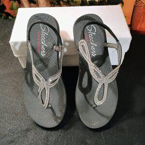EUC: Skechers Women's Sze see desc. Black Rhinestone Yoga Foam Sandals